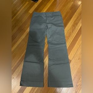 GAP Perfect Khaki
